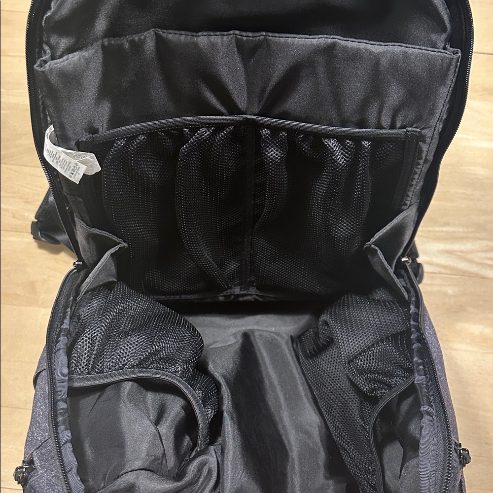 Lululemon Define Backpack - image 8